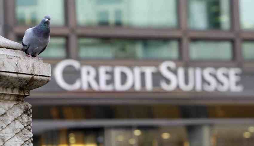 Credit Suisse için can simidi! Lehman Brothers gibi olmasın diye rakibi UBS'ye devroluyor!