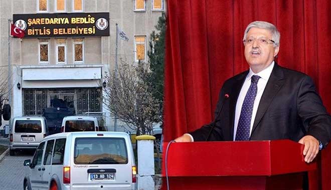 AK Parti Genel Başkan Yardımcısı: İndirilen Kürtçe tabela yerine takılacak