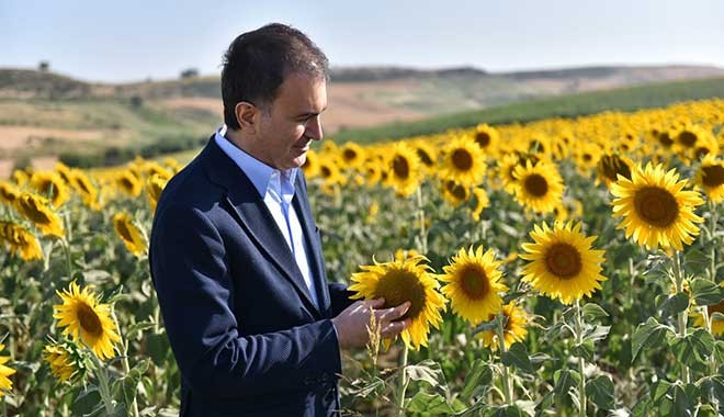 AKP'li Ömer Çelik, 'İmamoğlu' dedi, sosyal medya yıkıldı