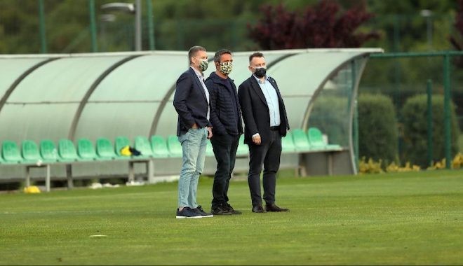 Ali Koç, futbol ve basketbol şubesinin başına geçti!