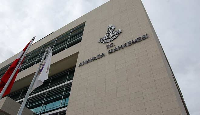 Anayasa Mahkemesi, gelirden yüksek nafakayı hak ihlali saydı