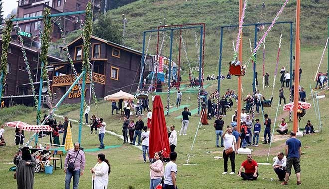 Ayder’de salıncaklar sökülüyor! Otel ve otopark yapılıyor