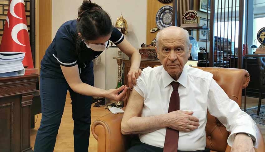 Bahçeli'den, aşısını yapan hemşireyle ilgili iddialara tepki: Utanmaz simalar