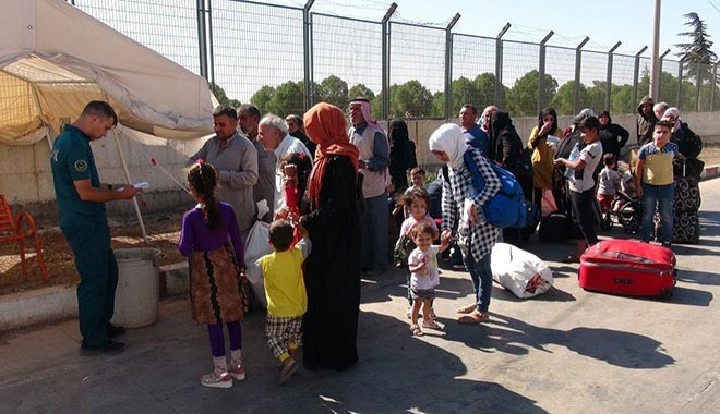 Bayram için giden Suriyeliler bakın sonra ne yaptı