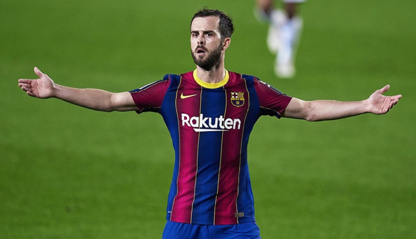 Beşiktaş, Pjanic'i UEFA listesine son dakikada yazdırdı