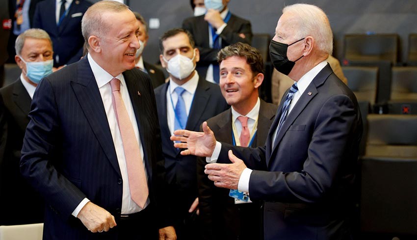 Biden, Erdoğan'ın yanına geldi! İşte Nato zirvesine damga vuran anlar