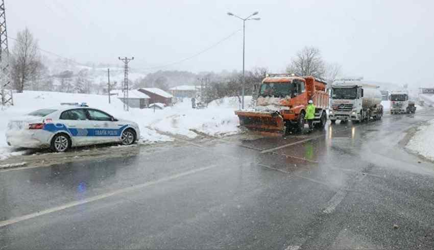 Bolu Dağı TEM otoyolu kapandı