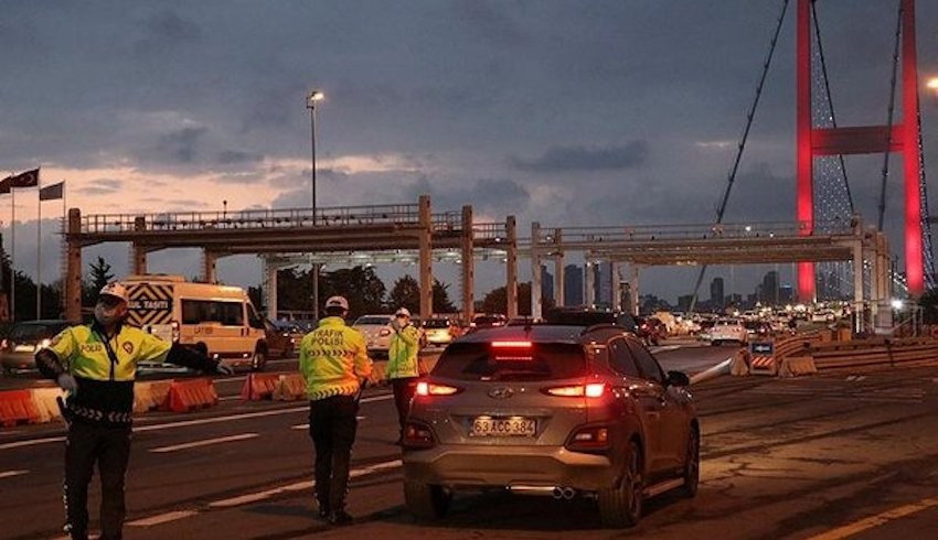 Bugün trafiğe çıkacaklar dikkat! Bu yollar kapalı