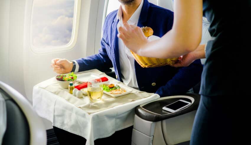 Business class yolcularına maske serbest mi!