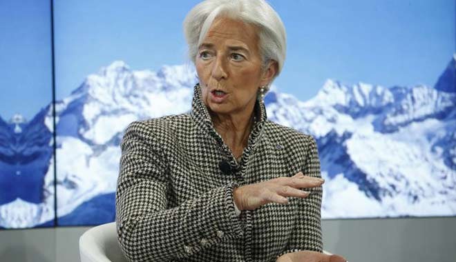 Lagarde: Euro Bölgesi ekonomisi 2020'de yüzde 8 ile 12 arasında küçülecek