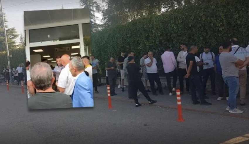 Çip krizi büyüyor: Pasaport almak isteyenler sabah 05.00'te sıraya giriyor