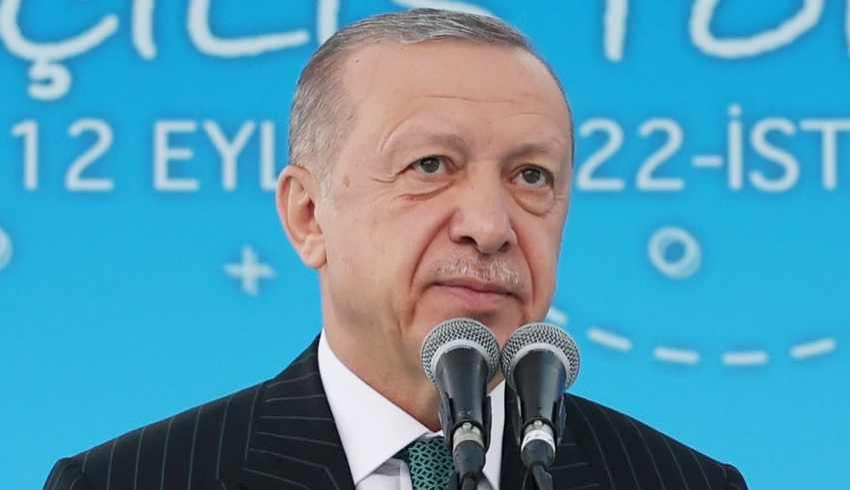 Cumhurbaşkanı Erdoğan, Tunç Soyer'i hedef aldı: kendi ecdadına sövdürmeye çalışan...