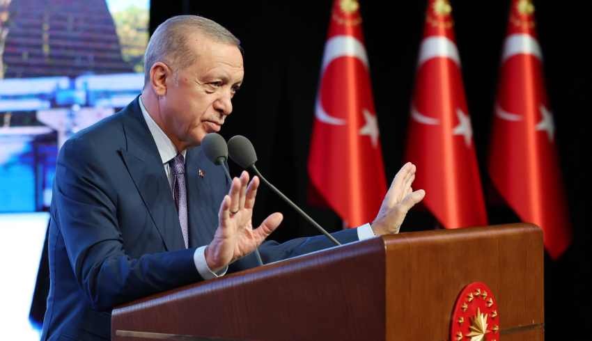 FT seçim ekonomisini yazdı: Erdoğan harcama çılgınlığına hazırlanıyor