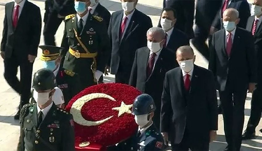 Cumhuriyet'in 97. yılında devlet erkanı Anıtkabir'de