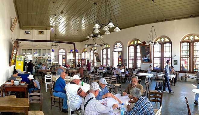 Cunda Adası'ndaki Taş Kahve için suç duyurusu