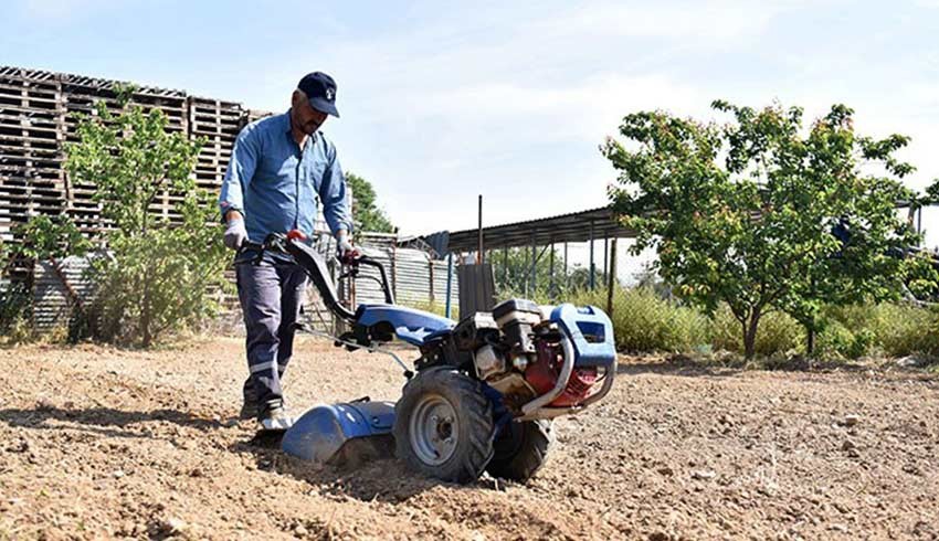 Durum vahim! Genç çiftçi köyleri boşaltıyor