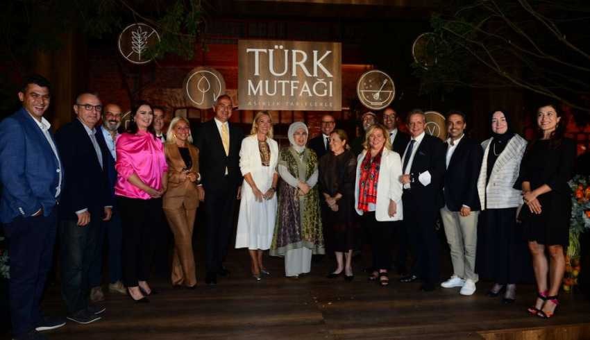 Emine Erdoğan'ın kitabı devlet bütçesinden karşılanmış!