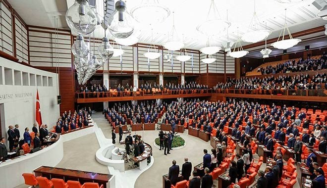 En çok posta faturası CHP'li vekilin