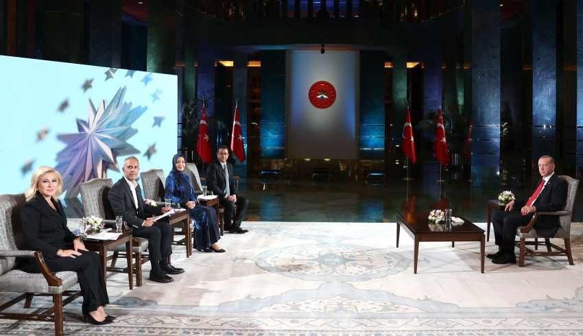 Erdoğan: Bak, öğren; ben ekonomistim