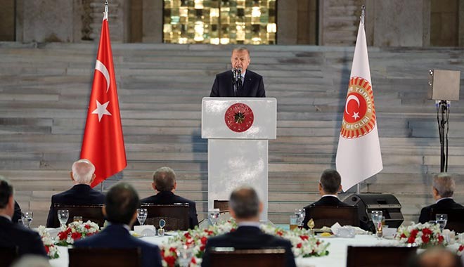 Erdoğan: Hepimiz 82 milyonluk Türkiye gemisinin yolcularıyız