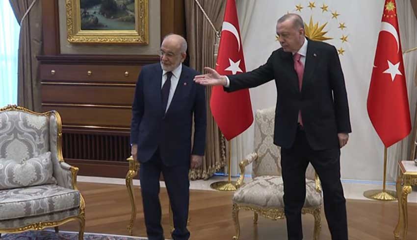 Erdoğan-Karamollaoğlu görüşmesinde 'Kanepe' ayrıntısı