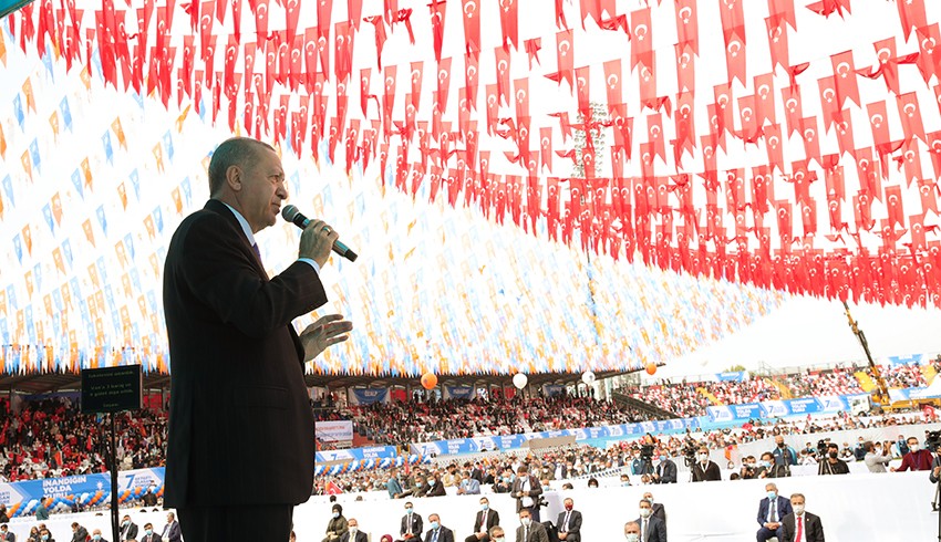 Erdoğan: Yeni bir ekonomik kurtuluş savaşı veriyoruz