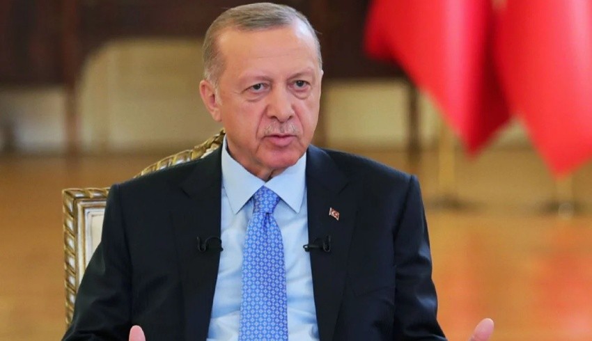 Erdoğan’dan ekonomik kriz savunması: Battık diyorlar; herkesin altında arabası var