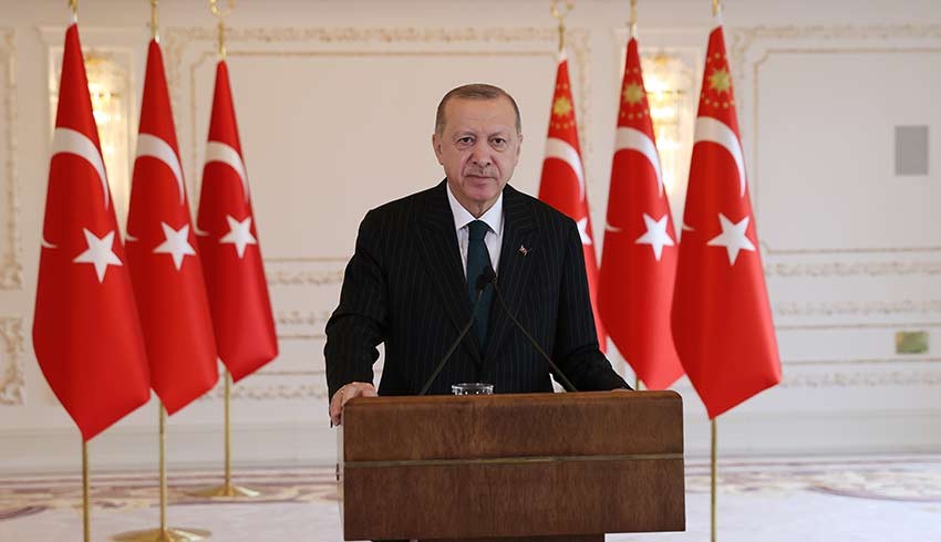 Erdoğan: AB'ye tam üyelik hedefimizden vazgeçmedik