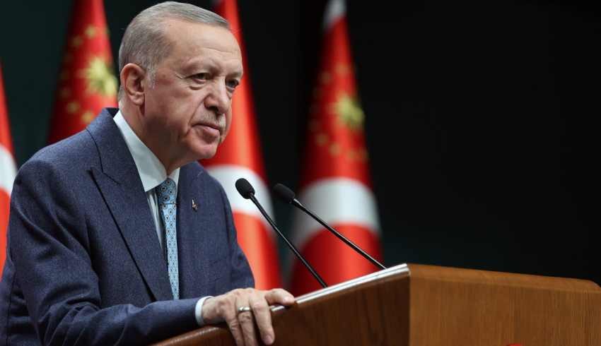 Erdoğan'dan işverenlere EYT müjdesi: KGF destekli kredi paketi