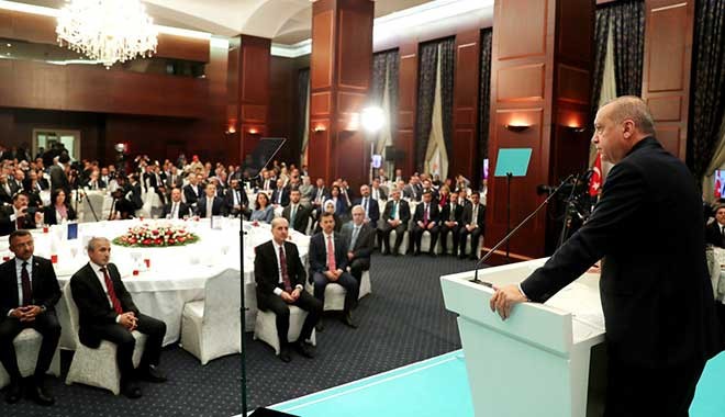 Erdoğan'dan partisine sert uyarı: Bayramda tatil yok, İstanbul var