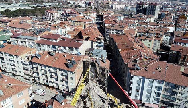 Ev sahipleri insaflı olsun! Depremin vurduğu Elazığ'da kiralar iki katına çıktı