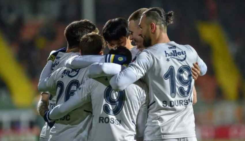 Fenerbahçe Alanya’ya gol yağdırdı: 2-5