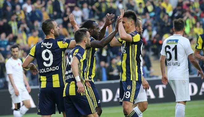 Fenerbahçe ateş hattından kurtuldu