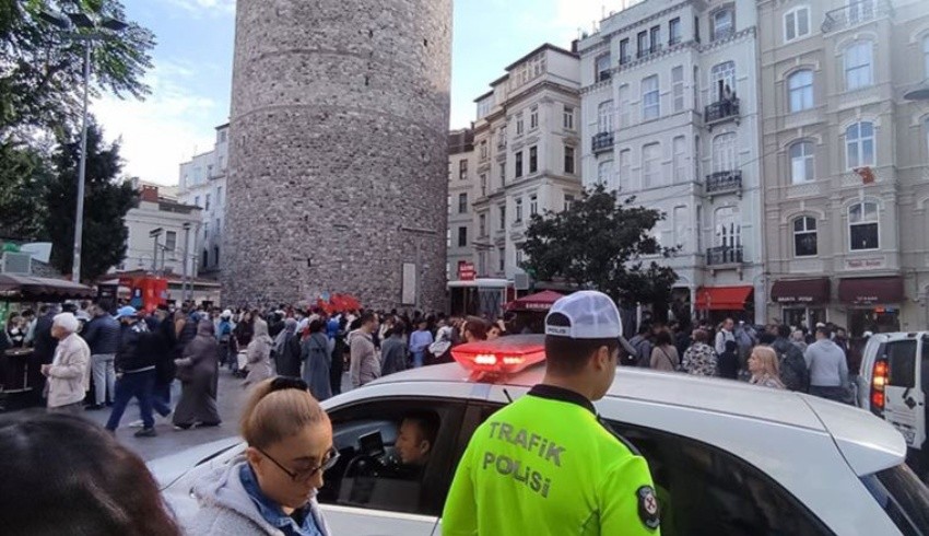 Galata Kulesi'nde korkunç olay! Seyir terasından aşağıya düştü