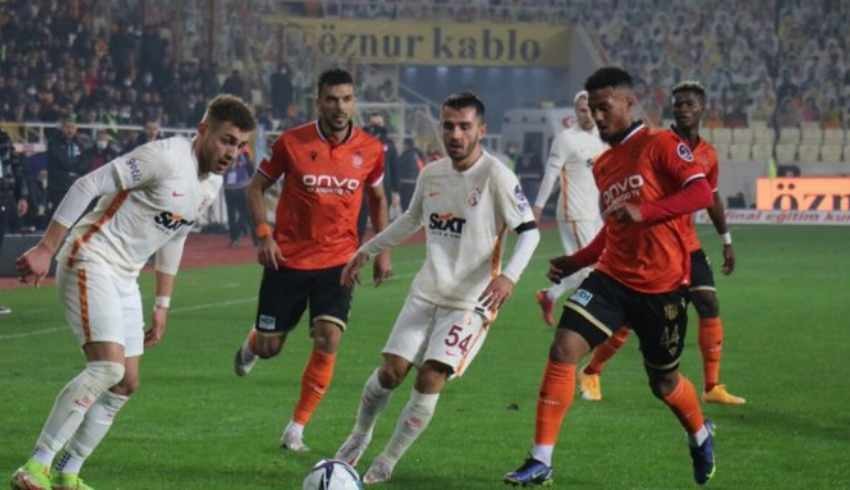 Galatasaray, Malatya'da puan kaybetti!