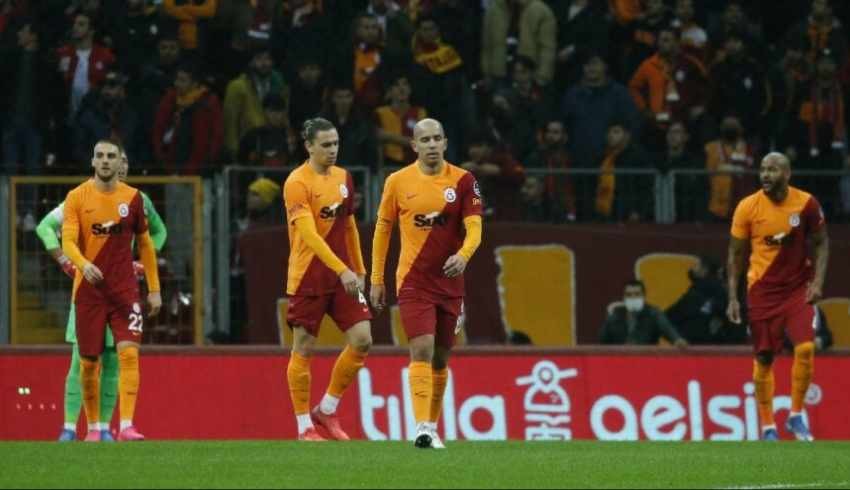 Galatasaray gülmeyi unuttu!