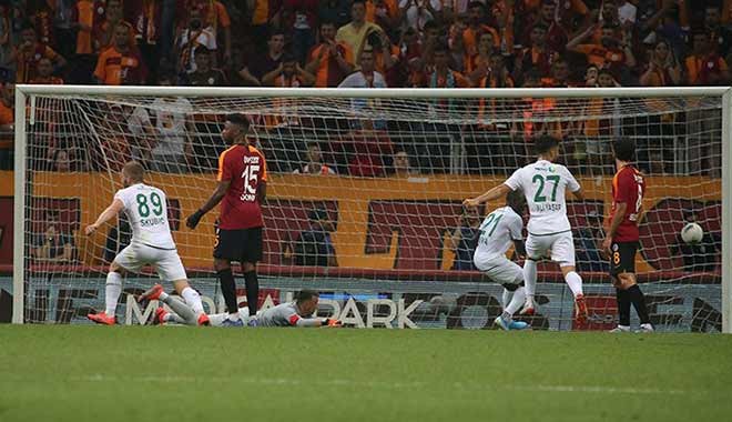 Galatasaray uzatma dakikalarında yıkıldı