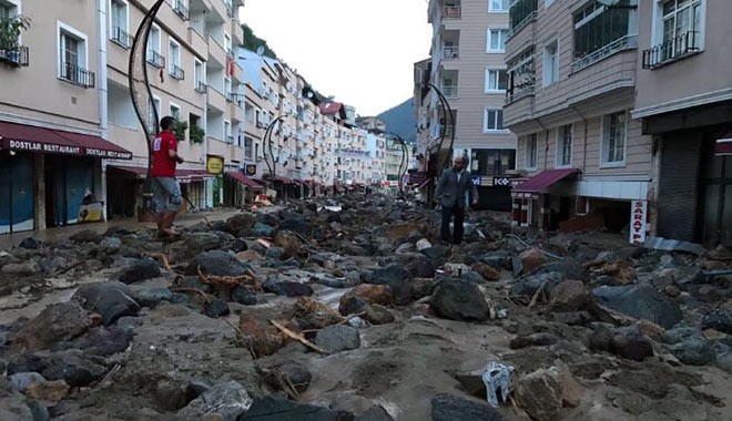 Giresun'daki sel felaketinden etkilenenlere 2,5 milyon TL kaynak