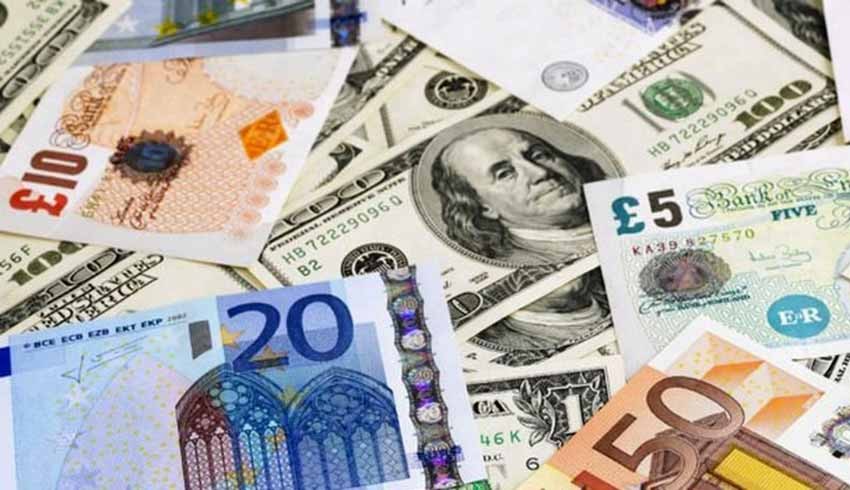 Euro, dolar karşısında 1'in altında