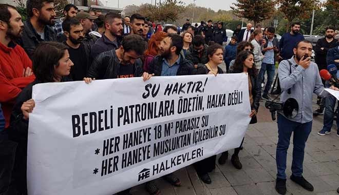 Halkevleri'nden İBB önünde 'su zammı' protestosu