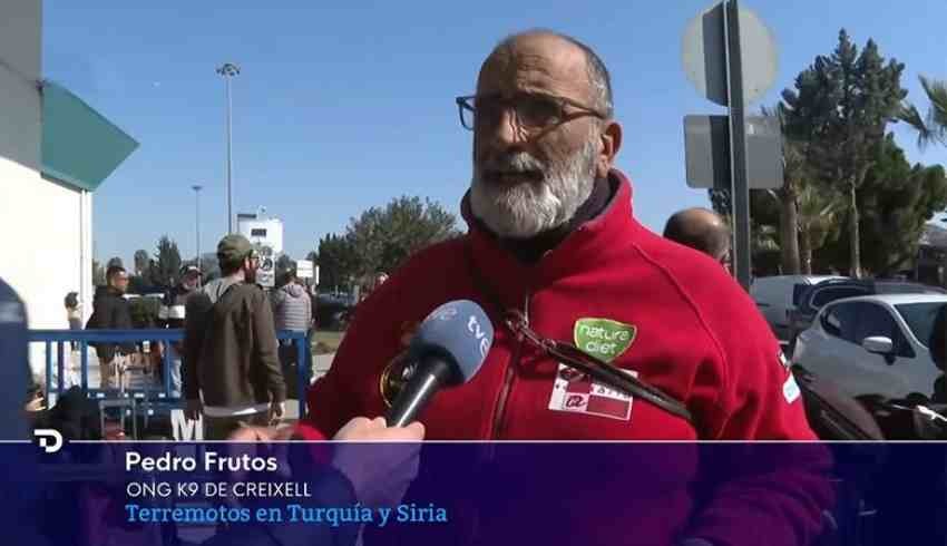 Hükümet, enkazlara iş makineleriyle girme kararı aldı, İspanyol kurtarma ekibi gitti