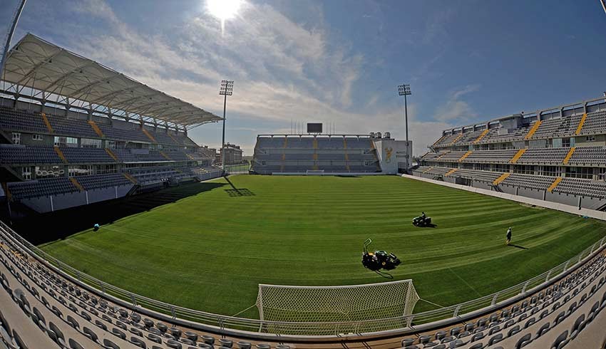 İcradan satılık stadyum! İşte satış bedeli