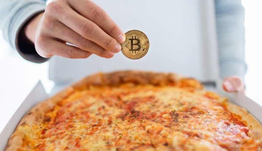 İki büyük pizzaya ödediği para 613 Milyon Dolara çıktı!