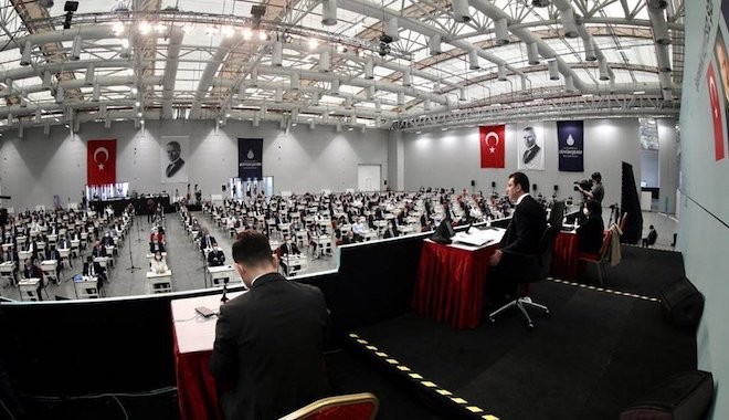 İmamoğlu’nun 4.2 milyarlık borç talebi 648 milyon liraya düşürüldü!