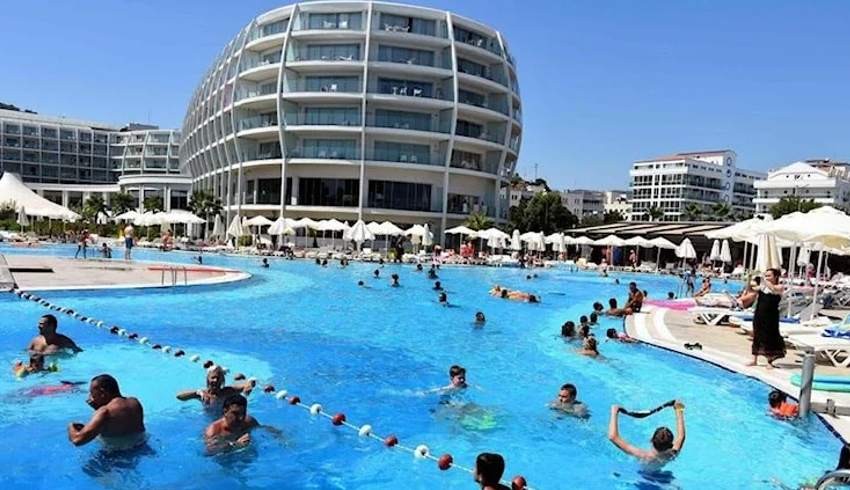 İngilizler: Türkiye'de tatil yapmak kârlı