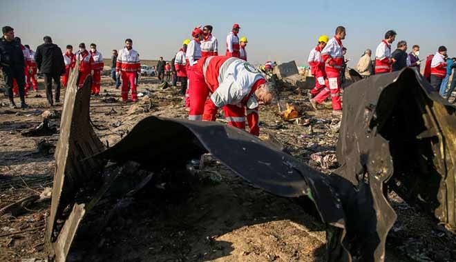 İran: Ukrayna uçağını insani hatayla vurduk