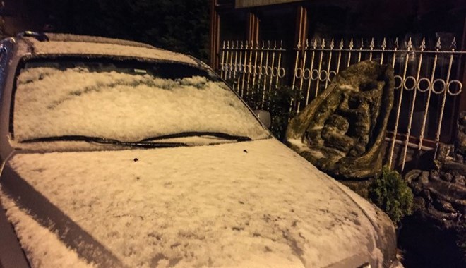 İstanbul'da kar ve dolu yağışı