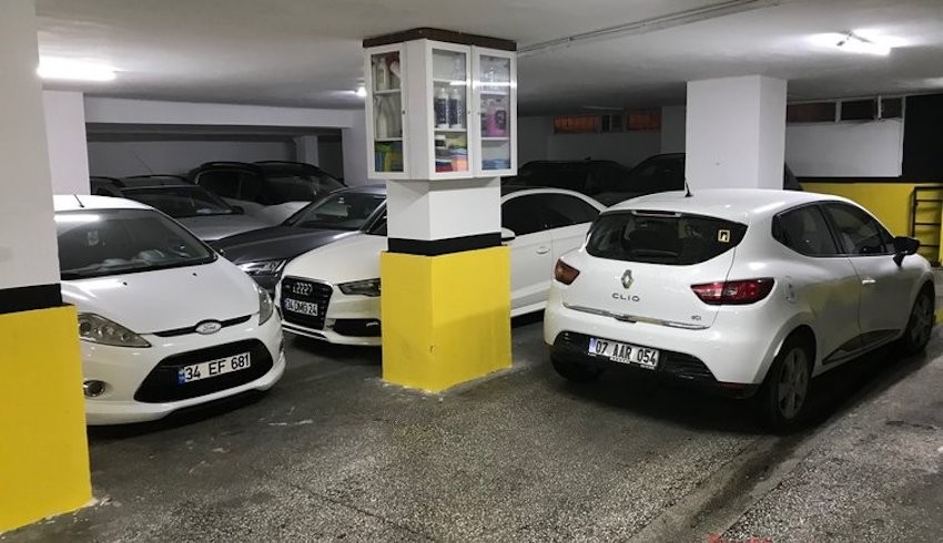 İstanbul için dolu yağışı alarmı! Kapalı otoparklarda yer kalmadı