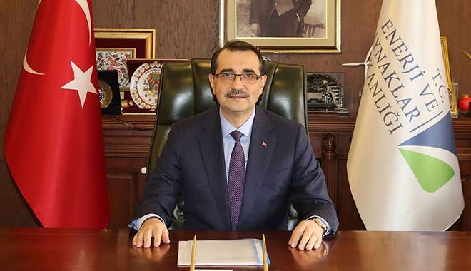 Enerji Bakanı Dönmez: Bor katkılı el dezenfektanında seri üretim başlıyor