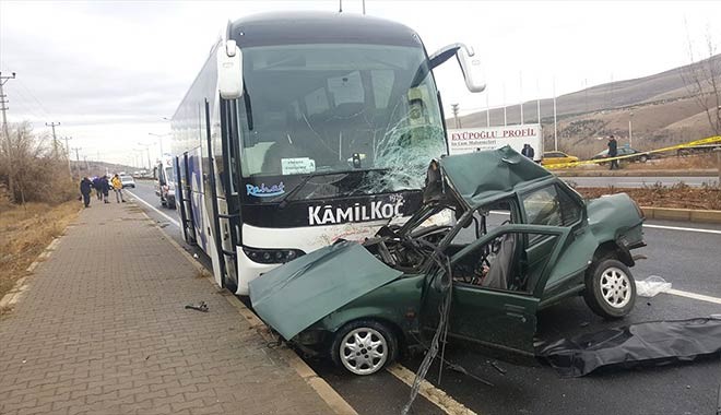 Kamil Koç'la otomobil çarpıştı! Belediye Başkanının sekreteri ve 2 çocuğu öldü